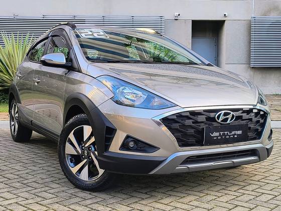 HYUNDAI HB20X 1.6 16V FLEX EVOLUTION AUTOMÁTICO HYUNDAI HB20X 1.6 16V FLEX EVOLUTION AUTOMÁTICO
